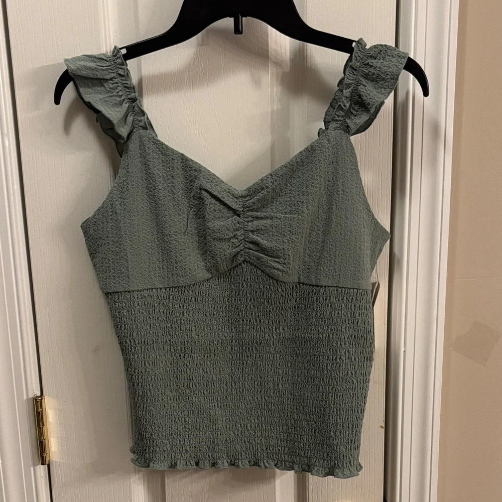 NWT Blue Rain Olive Smocked Camisole tank top size large - Picture 1 of 6